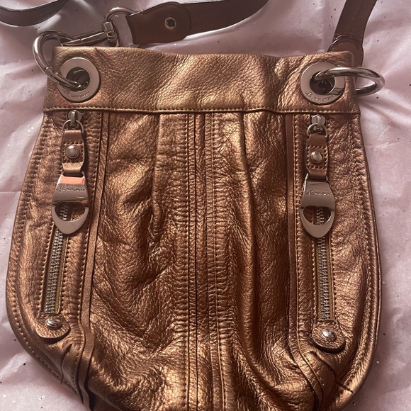 B. Makowsky Bronze Metallic Leather crossbody - Picture 2 of 6
